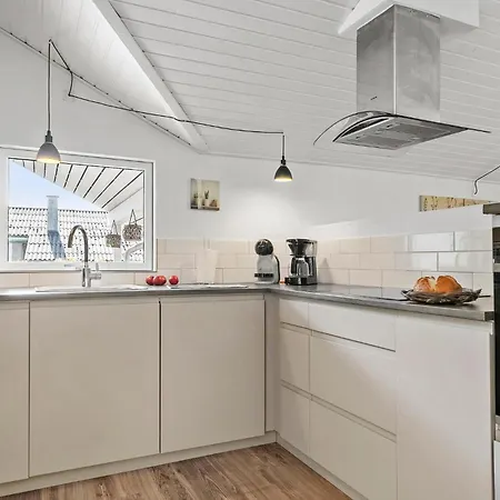 度假居 Awesome In Juelsminde With Sauna