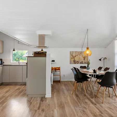 度假居 Awesome In Juelsminde With Sauna