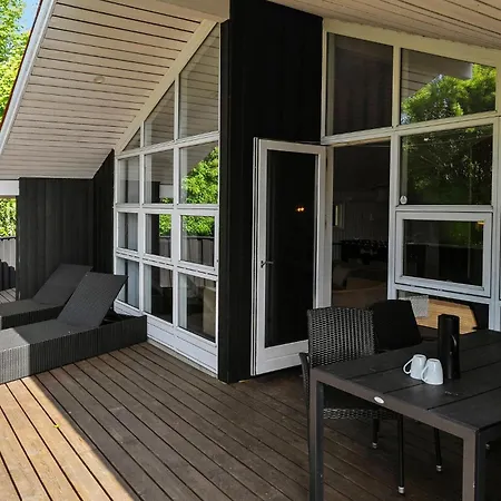 Awesome In Juelsminde With Sauna Sonderby (Midtjylland)