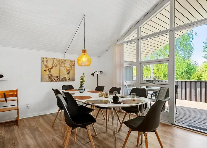 Awesome In Juelsminde With Sauna Sonderby (Midtjylland)