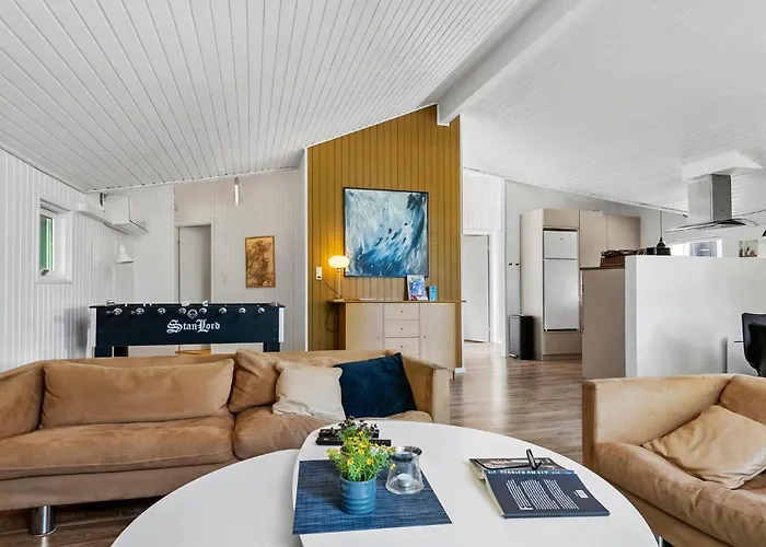 Awesome In Juelsminde With Sauna *